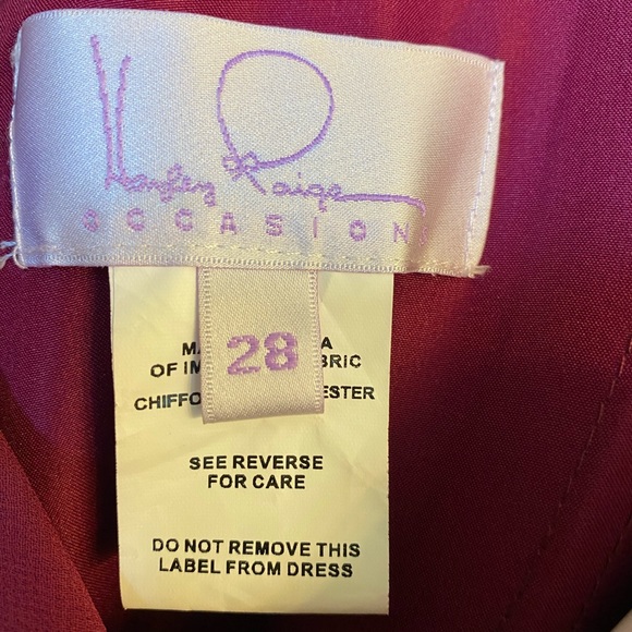 Hayley Paige Dress size 28 - Picture 6 of 6